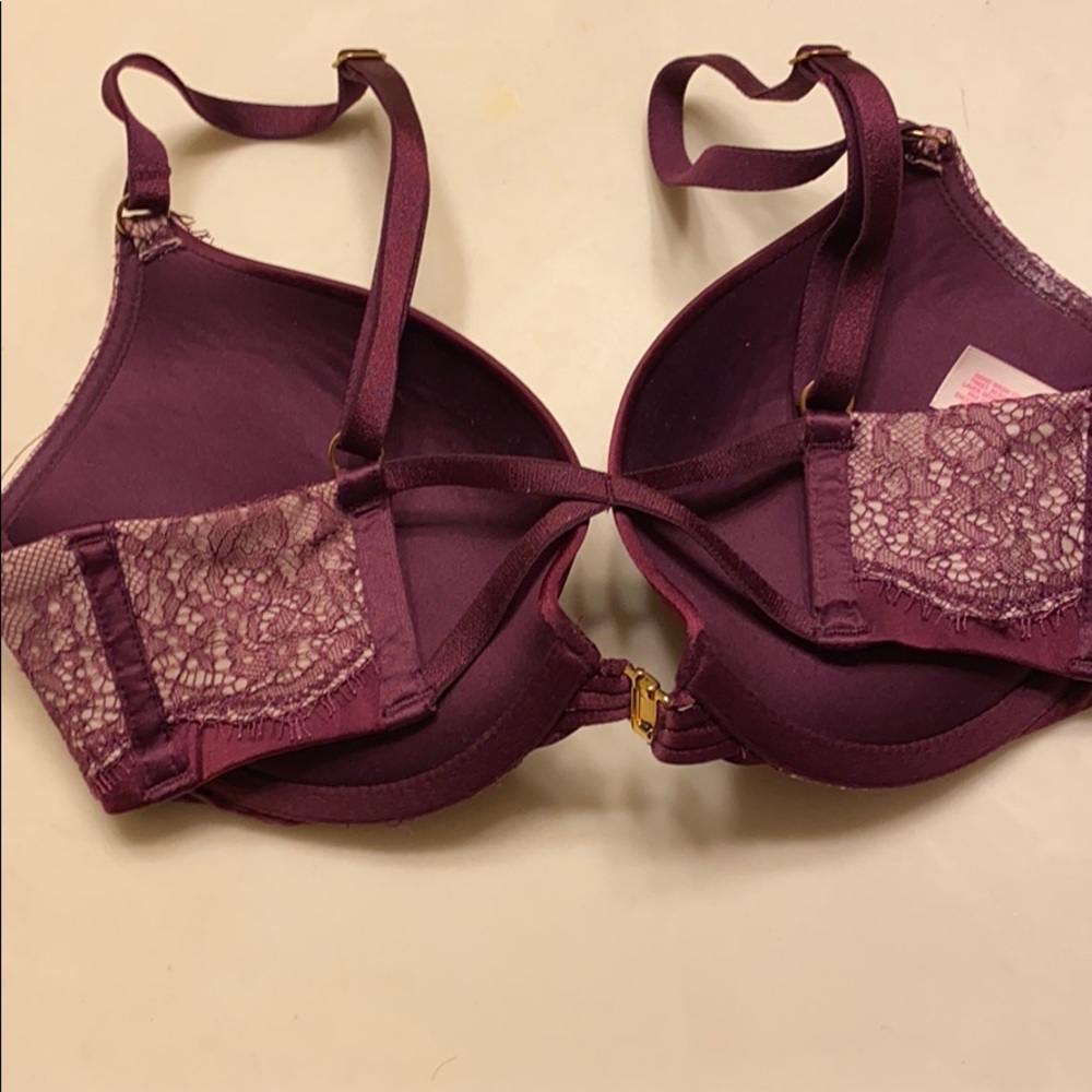 Victoria’s Secret - Picture 2 of 2